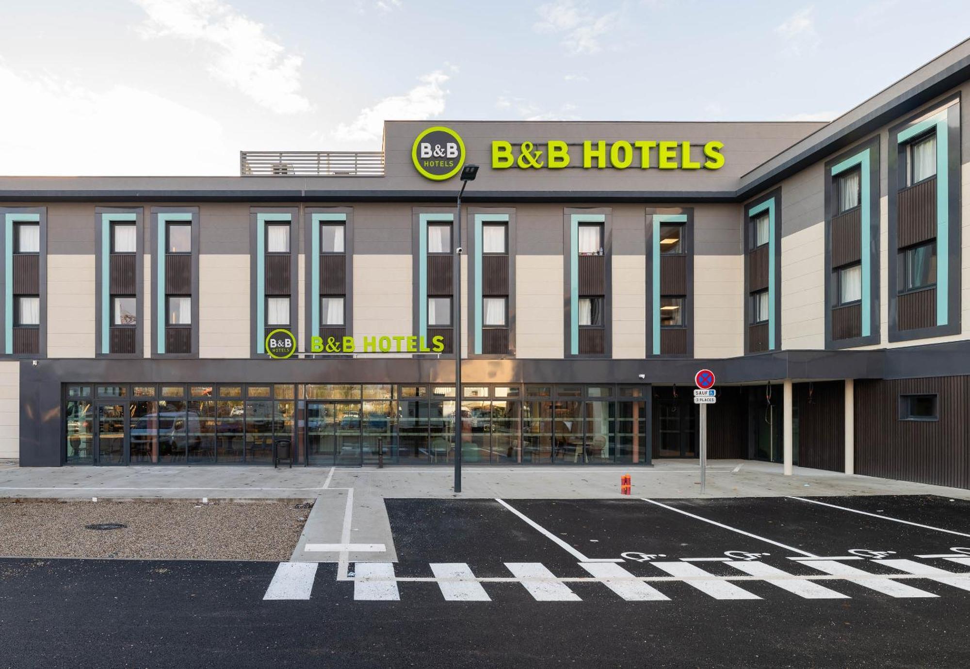 B&B Hotel Massieux Genay Экстерьер фото
